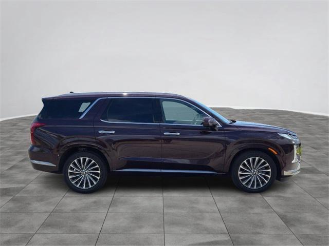 used 2024 Hyundai Palisade car, priced at $40,563