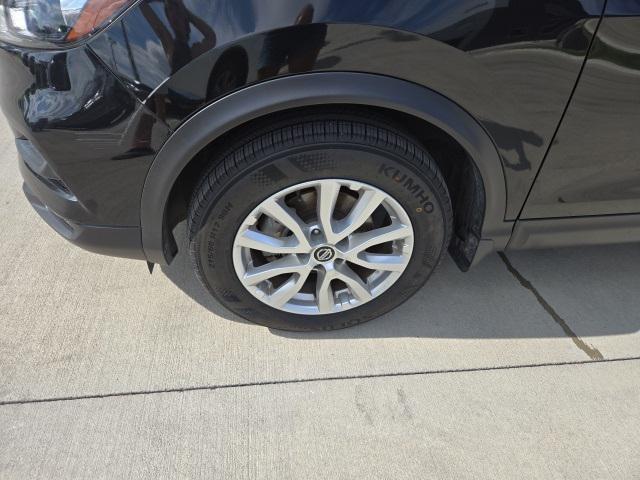 used 2021 Nissan Rogue Sport car, priced at $19,143