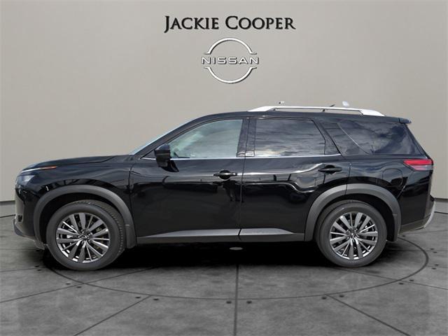 new 2025 Nissan Pathfinder car, priced at $47,555