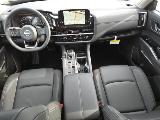 new 2025 Nissan Pathfinder car, priced at $47,555