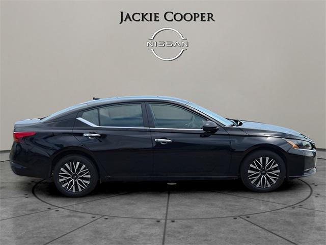 used 2024 Nissan Altima car, priced at $23,815