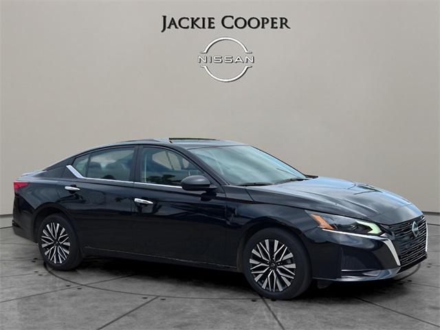 used 2024 Nissan Altima car, priced at $23,815