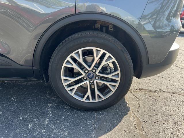 used 2020 Ford Escape car, priced at $16,804