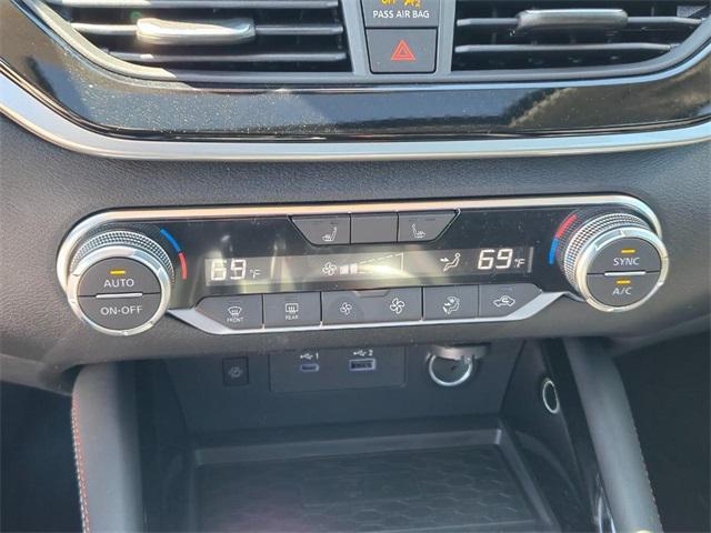 new 2025 Nissan Altima car, priced at $32,801