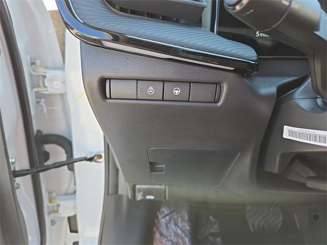 new 2025 Nissan Kicks car, priced at $31,350