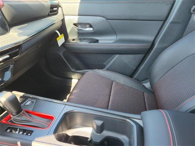 new 2025 Nissan Kicks car, priced at $29,655