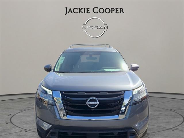 new 2025 Nissan Pathfinder car, priced at $53,292