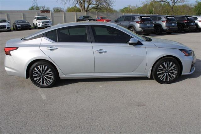 new 2024 Nissan Altima car, priced at $31,135