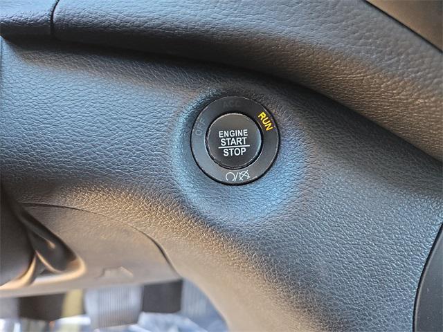 used 2019 Jeep Cherokee car, priced at $20,249