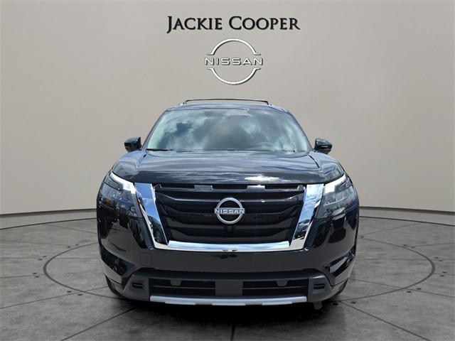 new 2025 Nissan Pathfinder car, priced at $44,629