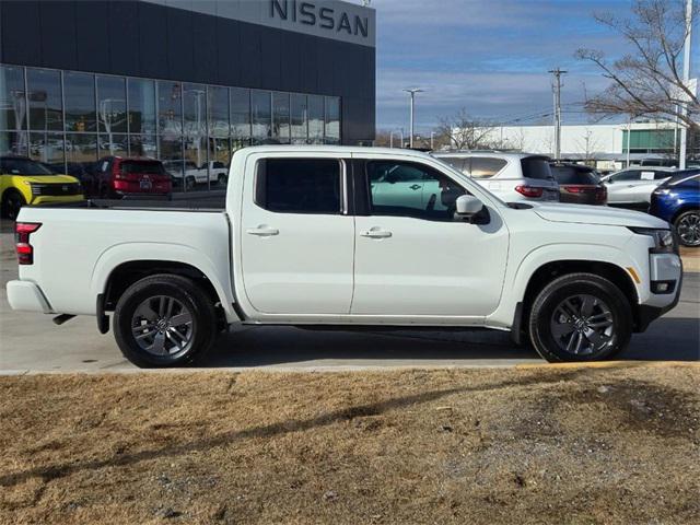 new 2025 Nissan Frontier car, priced at $39,065