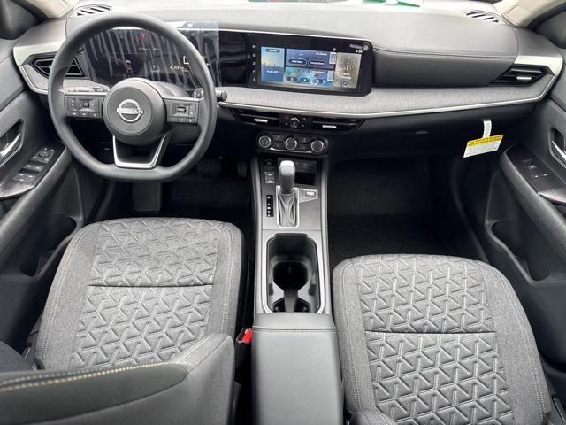 new 2025 Nissan Kicks car, priced at $27,980
