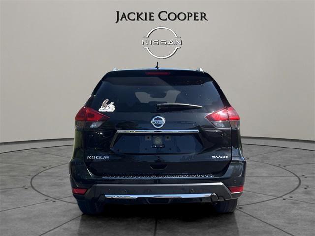 used 2019 Nissan Rogue car, priced at $15,618