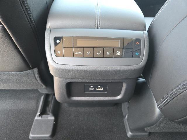 new 2025 Nissan Pathfinder car, priced at $45,785