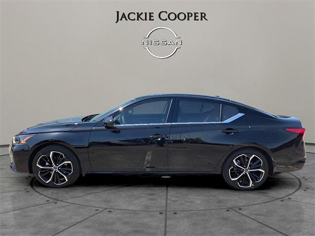 new 2025 Nissan Altima car, priced at $30,650
