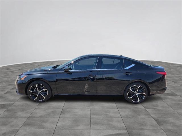 new 2025 Nissan Altima car, priced at $32,987
