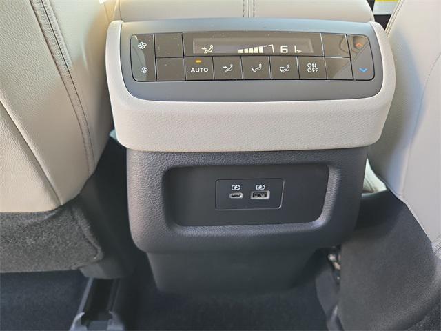 new 2025 Nissan Pathfinder car, priced at $39,114