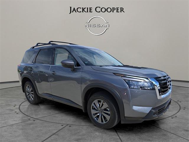 new 2025 Nissan Pathfinder car, priced at $43,775