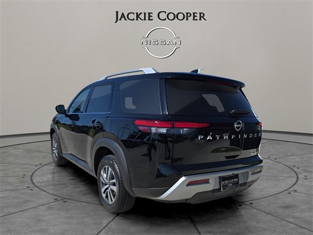 new 2025 Nissan Pathfinder car, priced at $45,785