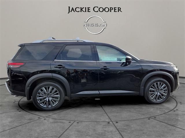 new 2025 Nissan Pathfinder car, priced at $47,079