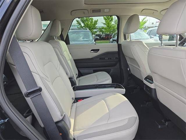 new 2025 Nissan Pathfinder car, priced at $47,079