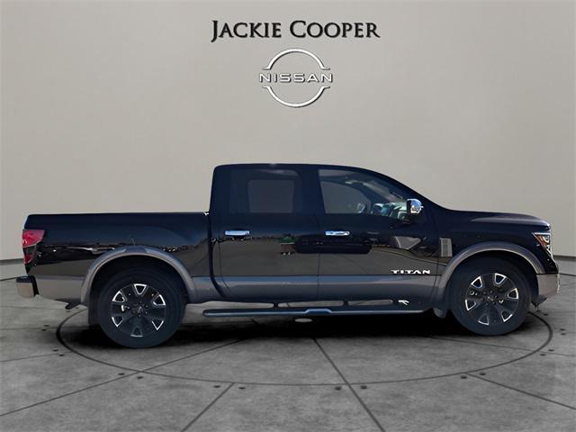 used 2023 Nissan Titan car, priced at $40,324