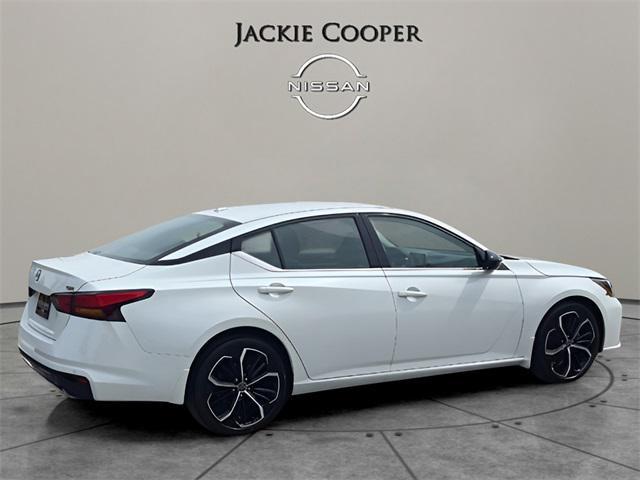 used 2025 Nissan Altima car, priced at $27,154