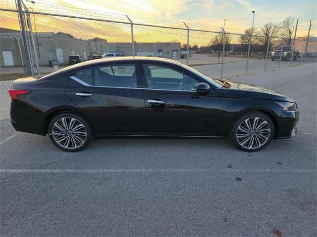 new 2025 Nissan Altima car, priced at $32,751