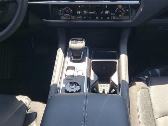 new 2025 Nissan Pathfinder car, priced at $48,622