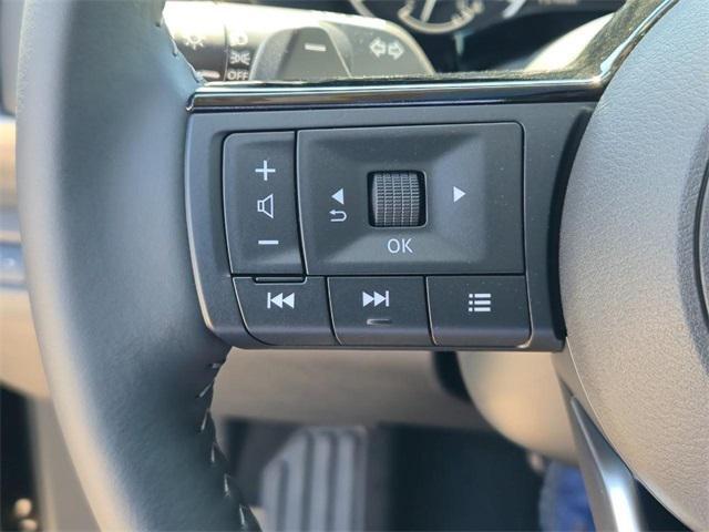 new 2025 Nissan Pathfinder car, priced at $48,622