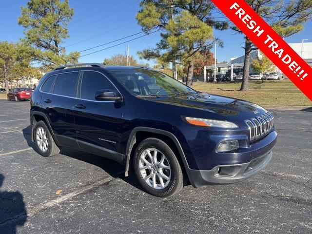 used 2015 Jeep Cherokee car, priced at $12,500