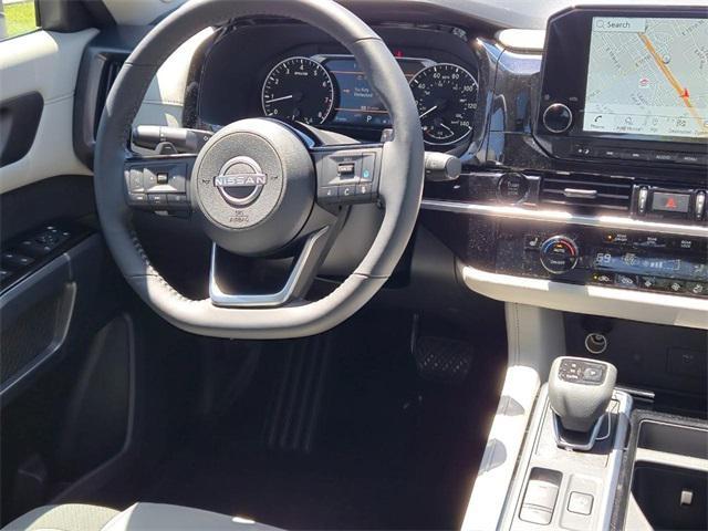 new 2025 Nissan Pathfinder car, priced at $48,622