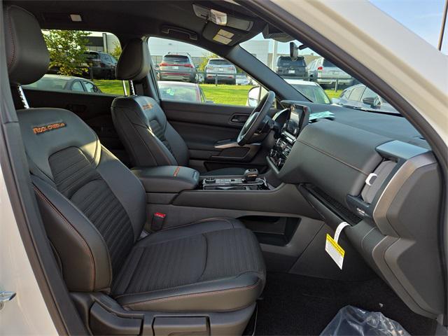 new 2025 Nissan Pathfinder car, priced at $46,610