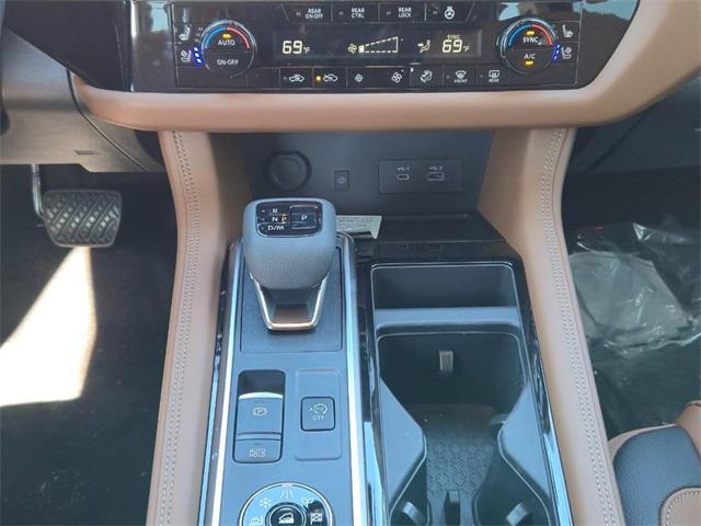 new 2025 Nissan Pathfinder car, priced at $51,469