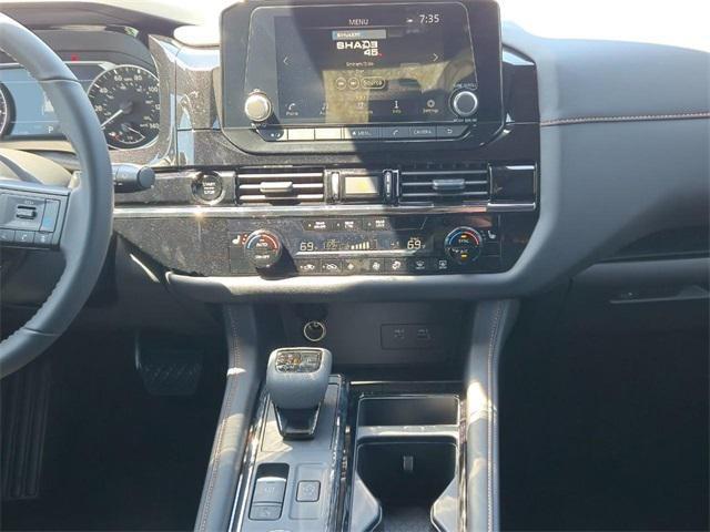 new 2025 Nissan Pathfinder car, priced at $45,820