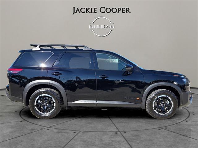 new 2025 Nissan Pathfinder car, priced at $46,505