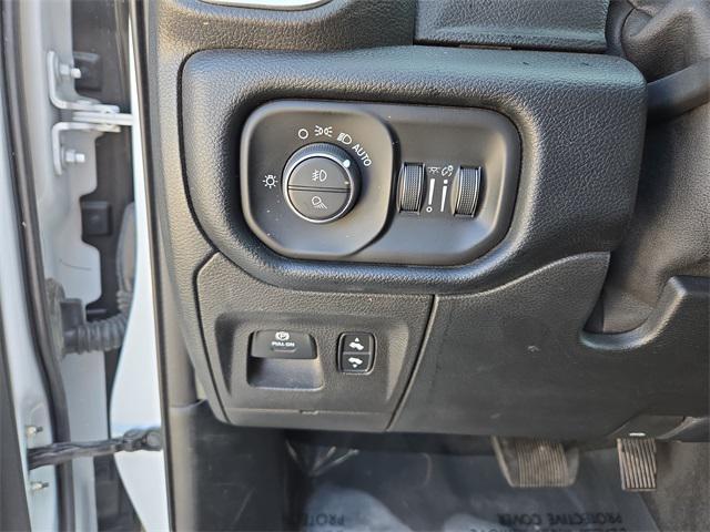 used 2022 Ram 1500 car, priced at $40,034