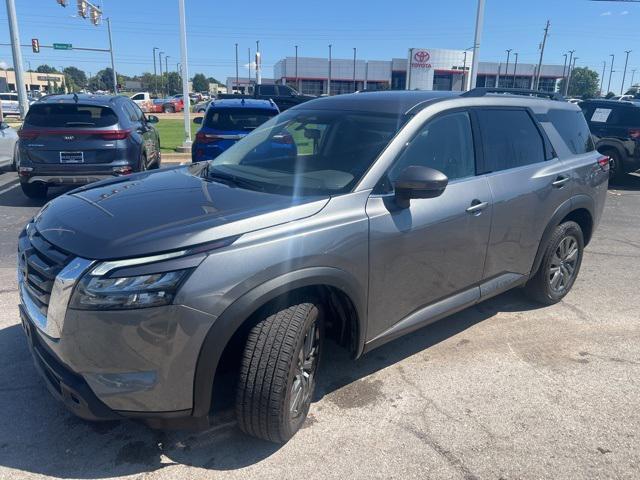 used 2024 Nissan Pathfinder car, priced at $29,399