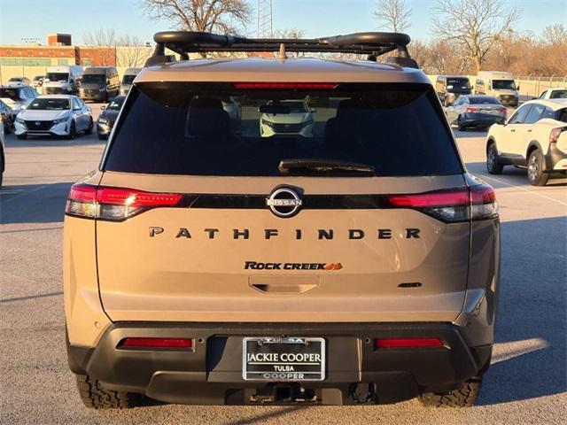 new 2024 Nissan Pathfinder car, priced at $41,719