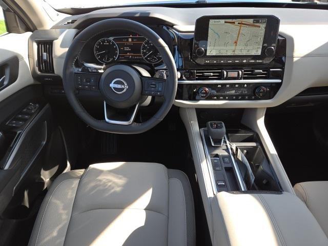 new 2025 Nissan Pathfinder car, priced at $46,187