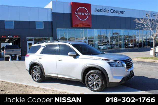 used 2023 Nissan Pathfinder car, priced at $32,900