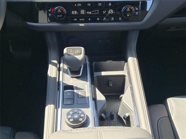 new 2025 Nissan Pathfinder car, priced at $52,562