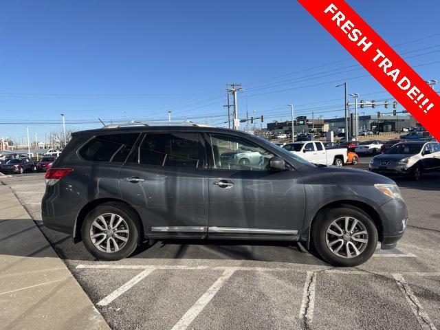 used 2014 Nissan Pathfinder car, priced at $7,500