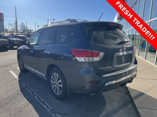 used 2014 Nissan Pathfinder car, priced at $7,500