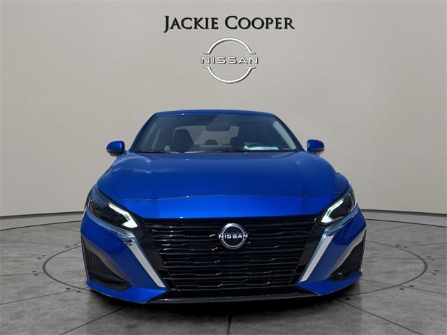 new 2025 Nissan Altima car, priced at $35,471