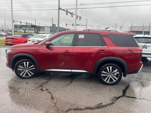 used 2024 Nissan Pathfinder car, priced at $42,368