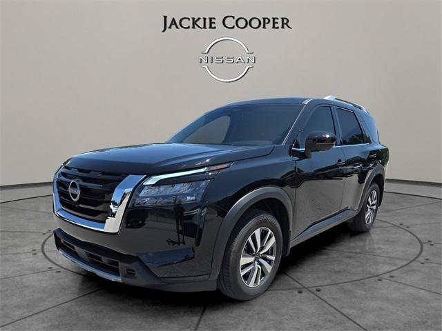 new 2025 Nissan Pathfinder car, priced at $46,510