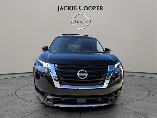 new 2025 Nissan Pathfinder car, priced at $46,604