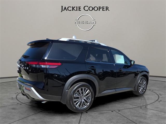new 2025 Nissan Pathfinder car, priced at $46,604