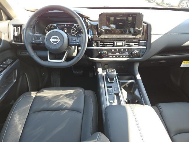 new 2025 Nissan Pathfinder car, priced at $46,604